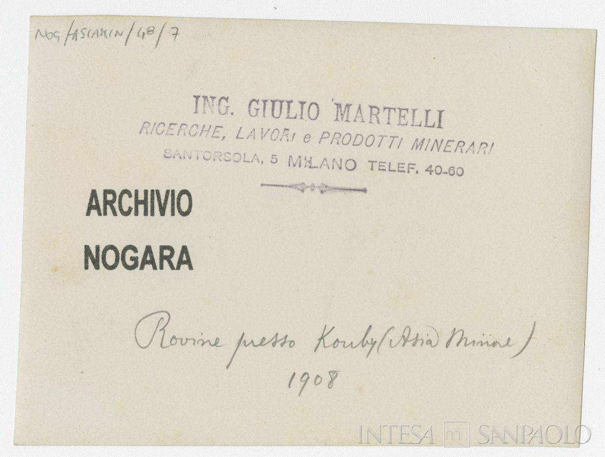 Rovine di un forte antico nei pressi di Fillos, 1908 (Giulio Martelli), verso