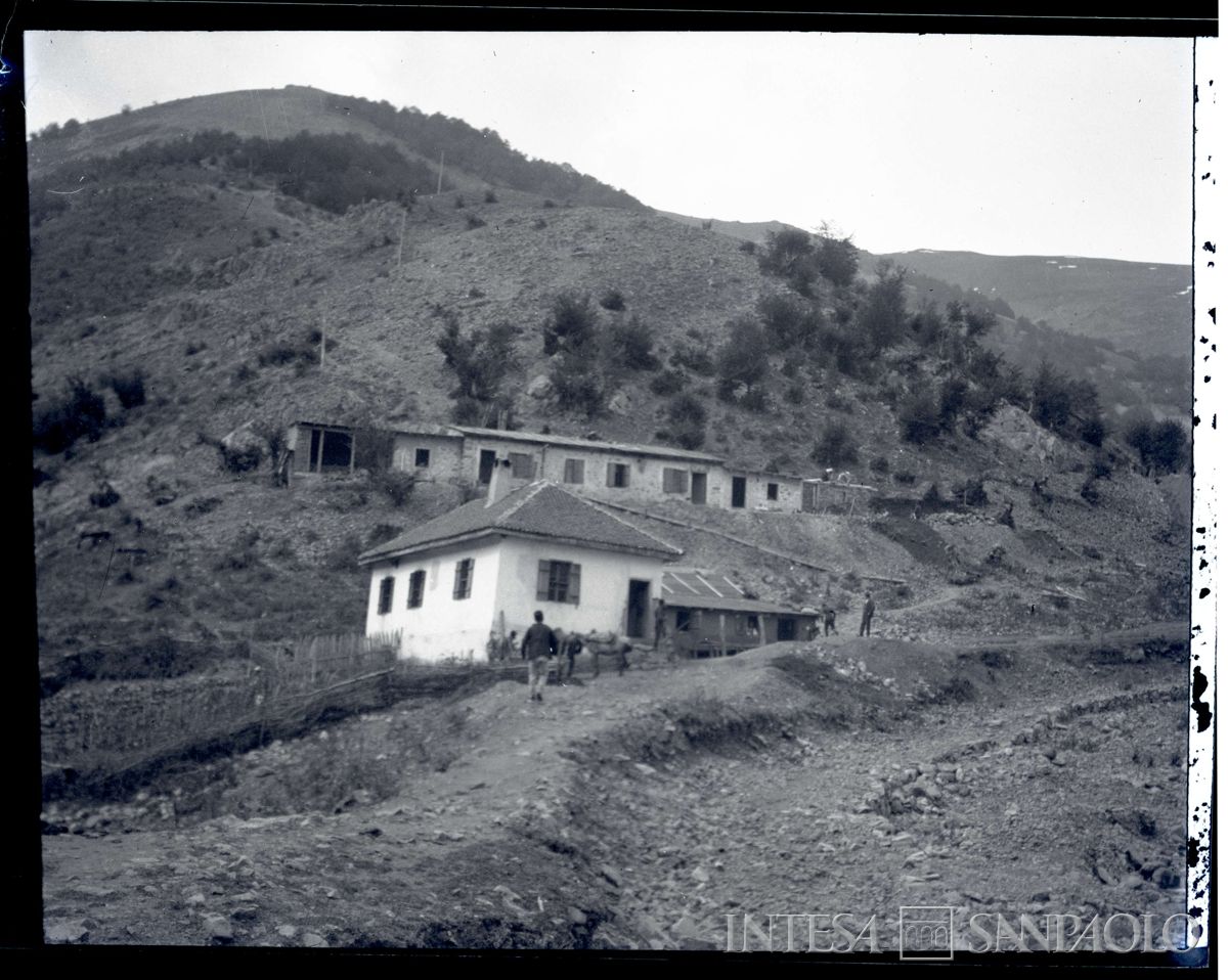 Impianto di una miniera in Bulgaria durante l'ampliamento, 1903-1907 (Bernardino Nogara)