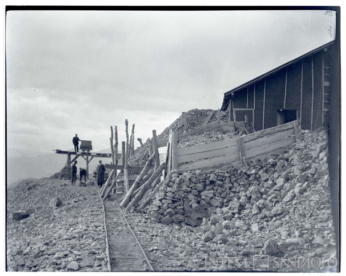 Impianto con funicolare, in costruzione, in Bulgaria, 1903-1907 (Bernardino Nogara)