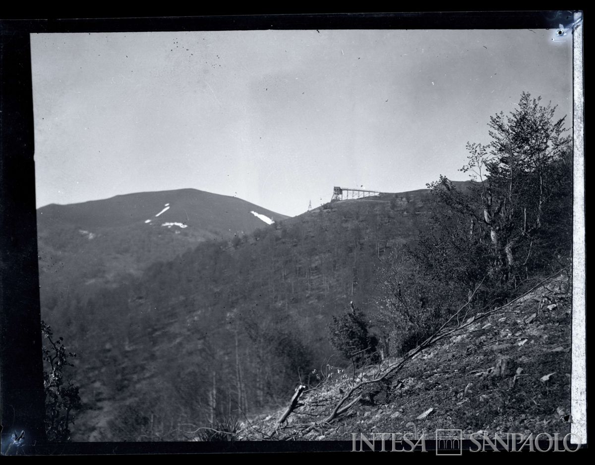 Impianto con funicolare, in costruzione, in Bulgaria, 1903-1907 (Bernardino Nogara)