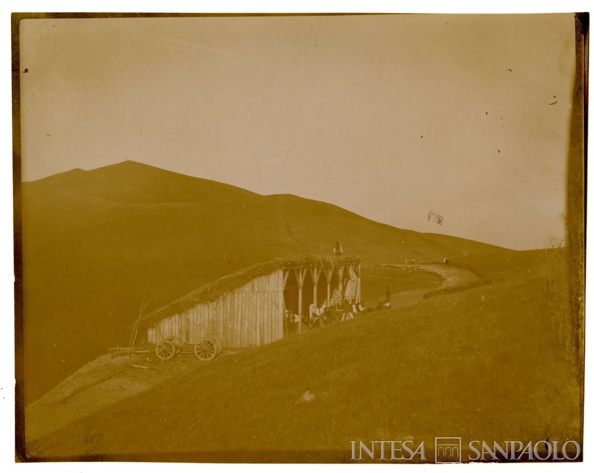 Strutture in legno e paglia al passo di Mossoul, 1903-1907 (Bernardino Nogara)