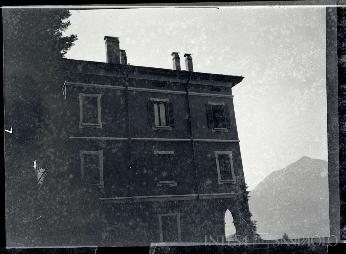 La casa di Bellano dopo l'ampliamento, primo quarto XX secolo (fotografo sconosciuto)