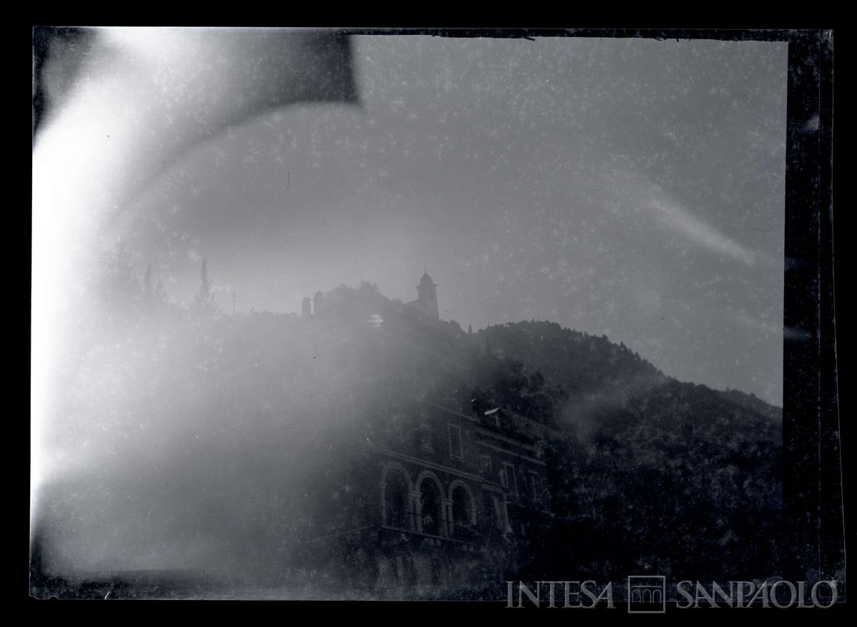 La casa di Bellano dopo l'ampliamento, primo quarto XX secolo (fotografo sconosciuto)