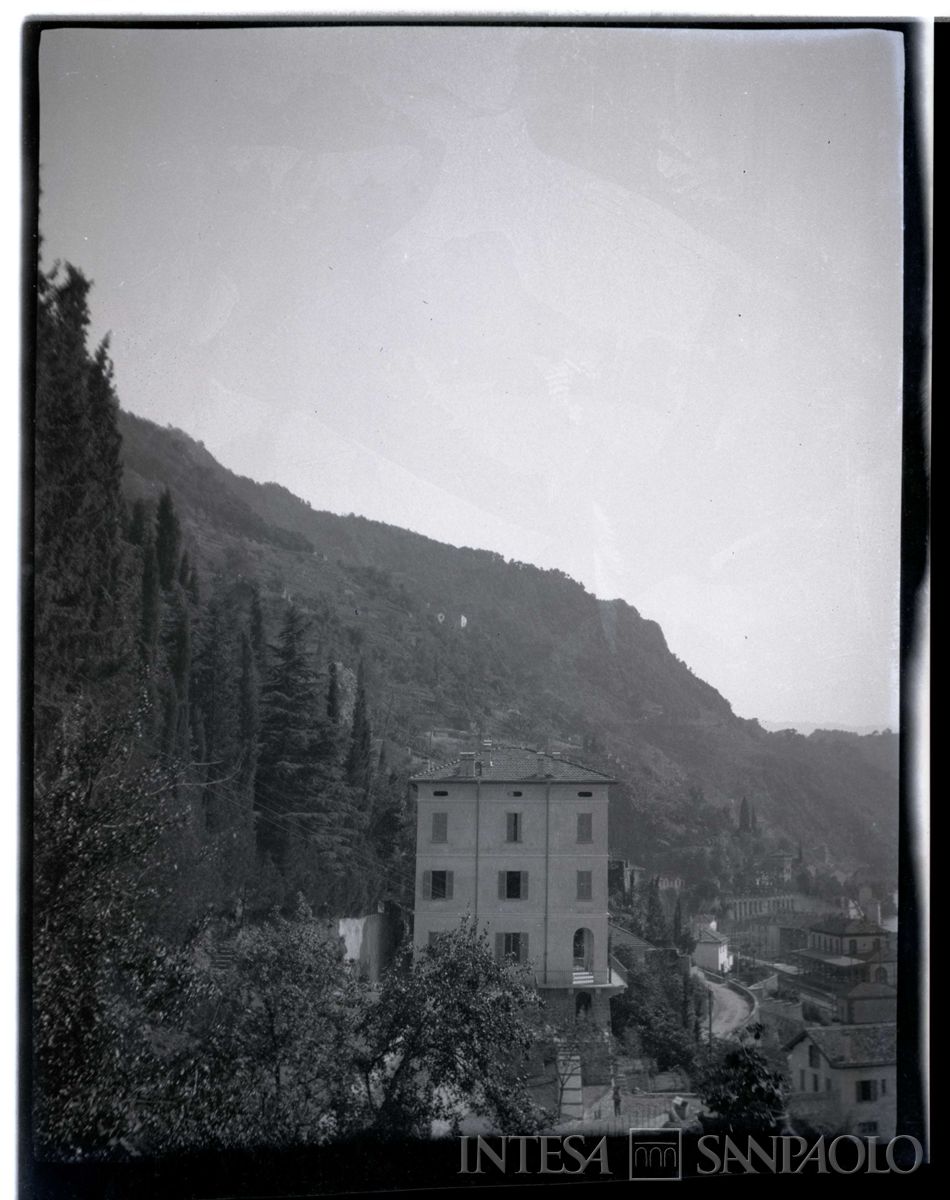 La casa di Bellano dopo l'ampliamento, primo quarto XX secolo (fotografo sconosciuto)