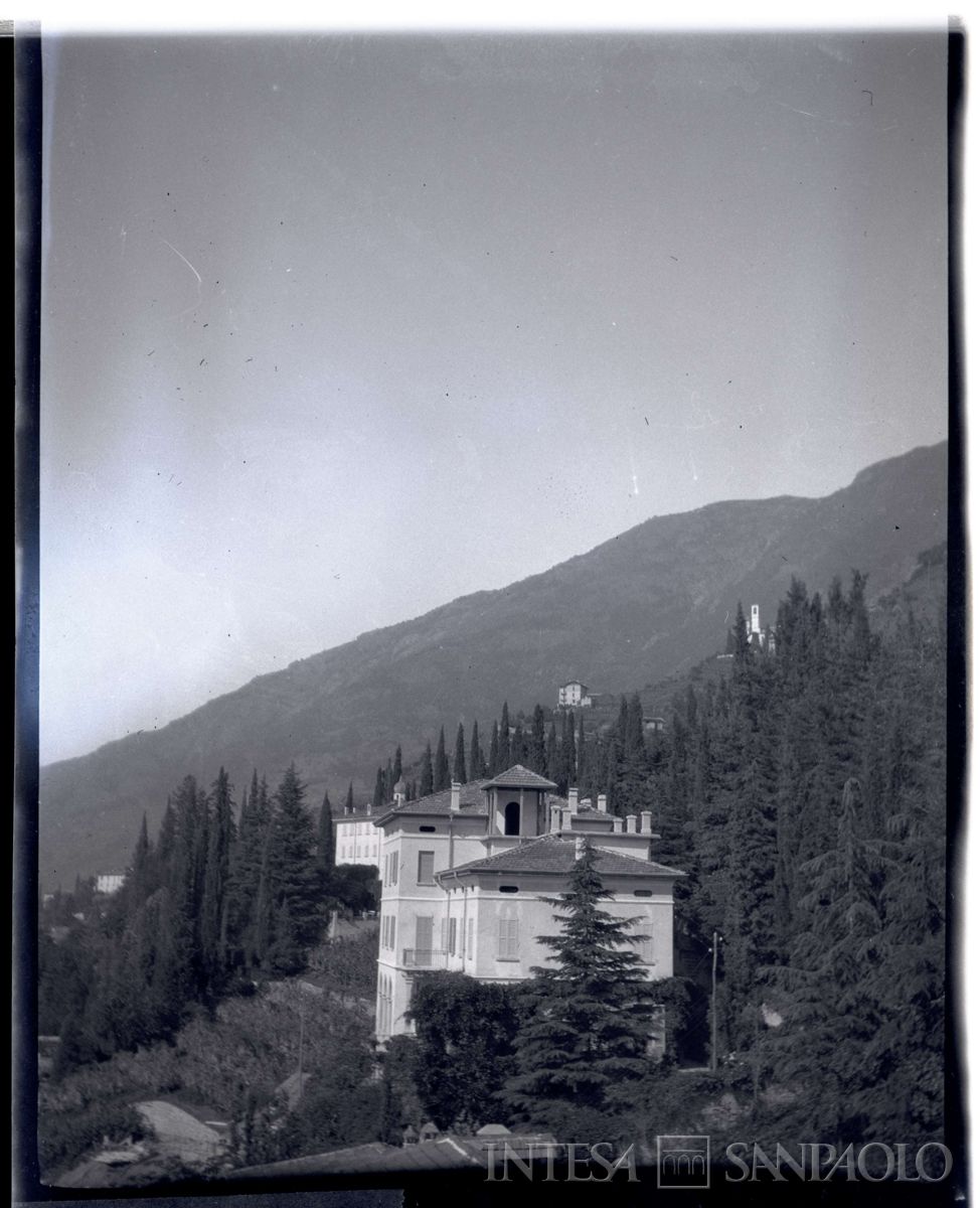 La casa di Bellano dopo l'ampliamento, primo quarto XX secolo (fotografo sconosciuto)