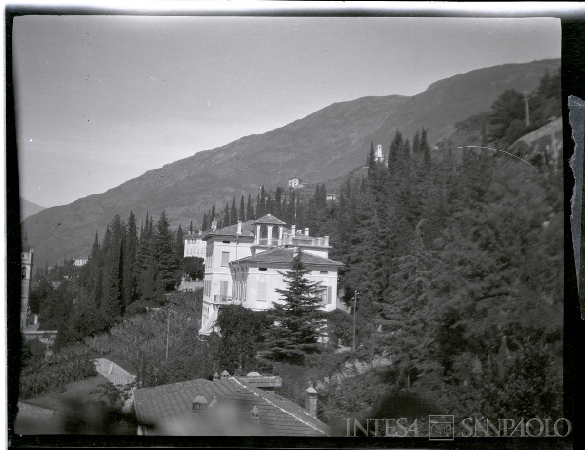 La casa di Bellano dopo l'ampliamento, primo quarto XX secolo (fotografo sconosciuto)