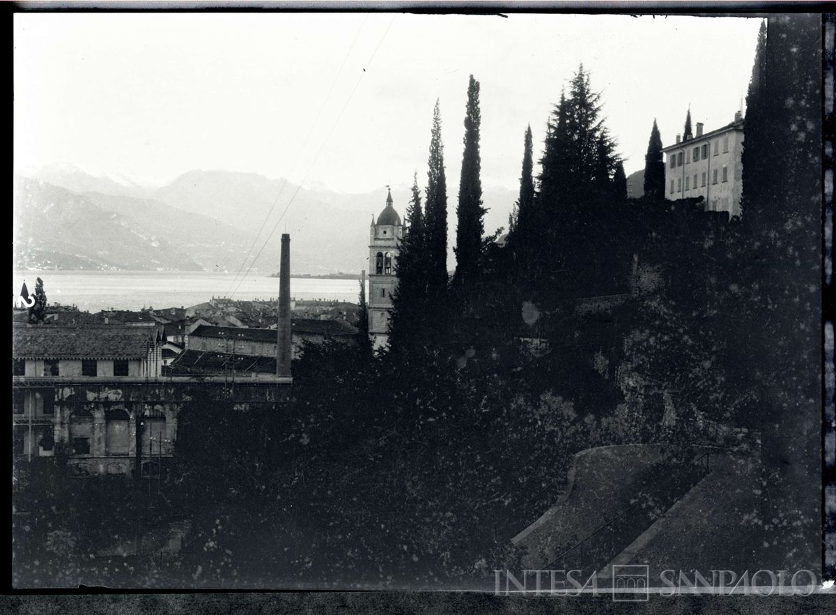 La casa di Bellano dopo l'ampliamento, primo quarto XX secolo (fotografo sconosciuto)
