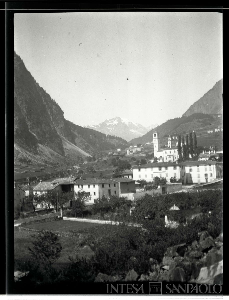 Scorcio di Bellano, 1870 - 1940 (fotografo sconosciuto)