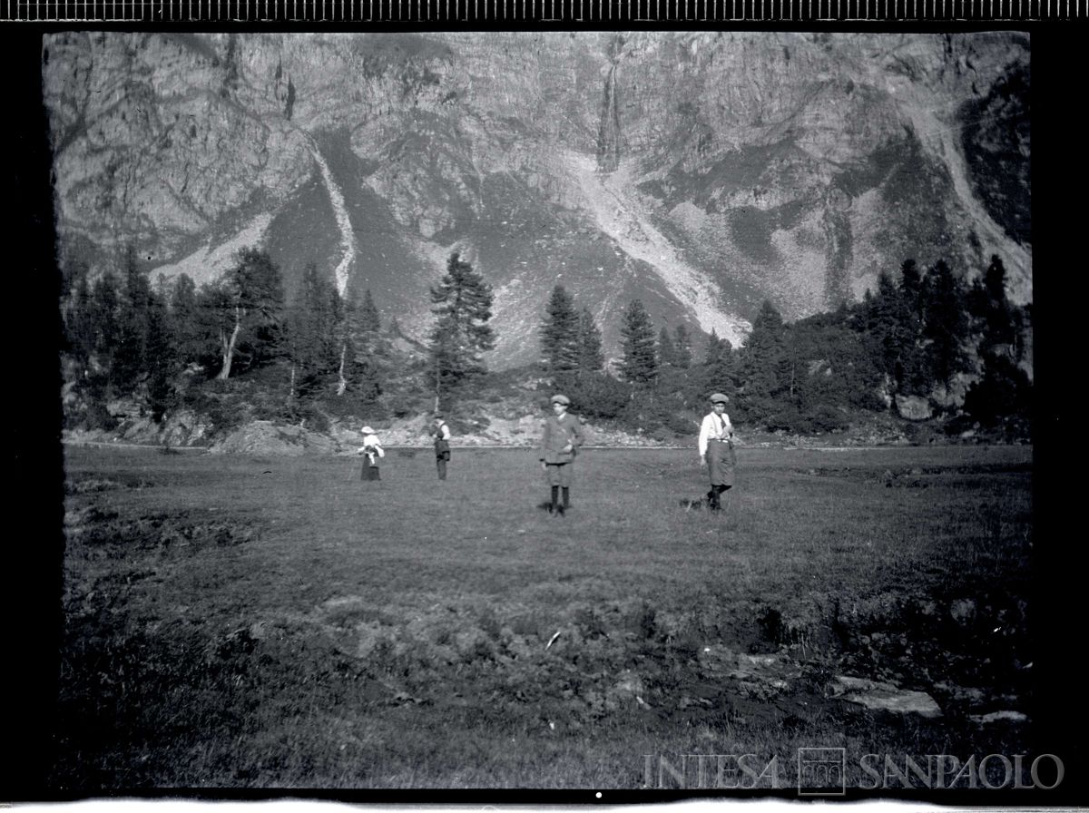 Gita nei pressi di Casaccia, anni 1910 (fotografo sconosciuto)