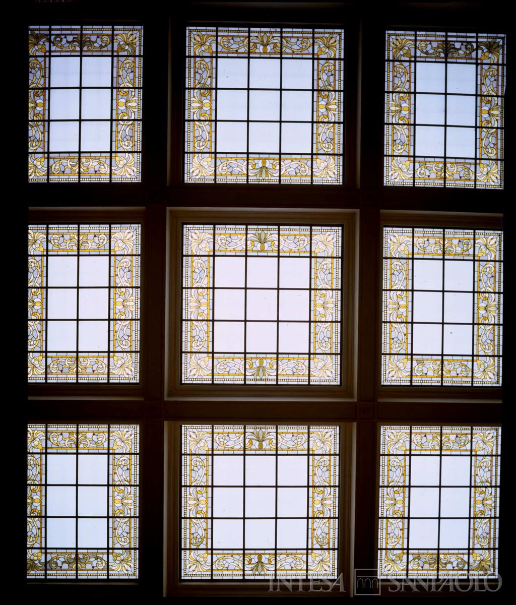 Palazzo di piazza della Scala 6, il velario del salone C, anni 1990 (fotografo sconosciuto)