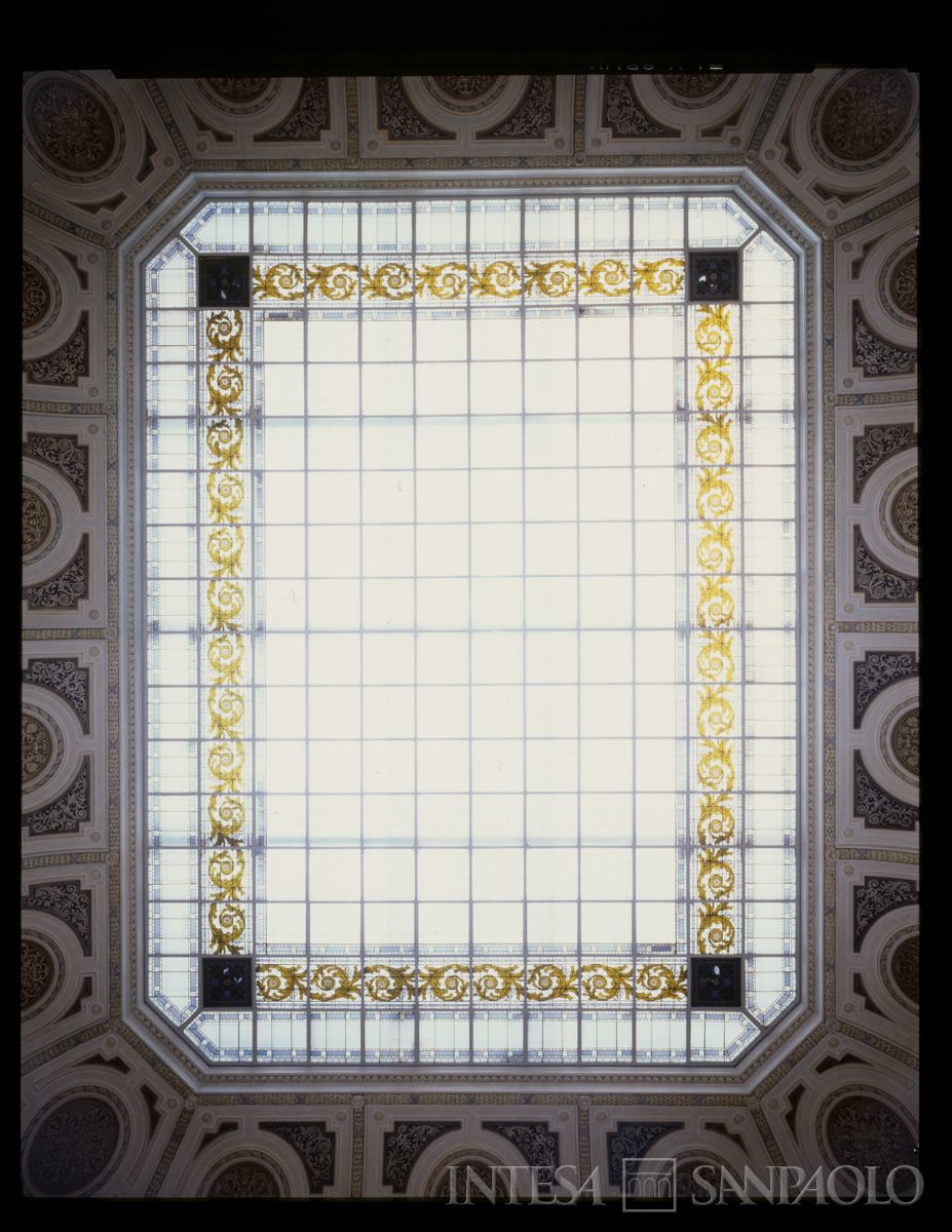 Palazzo di piazza della Scala 6, velario del salone A, marzo 1990 (Gabriele Basilico)
