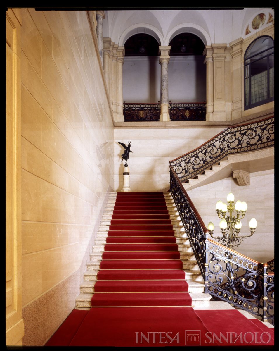 Palazzo di piazza della Scala 6, scalone d'onore, marzo 1990 (Gabriele Basilico)