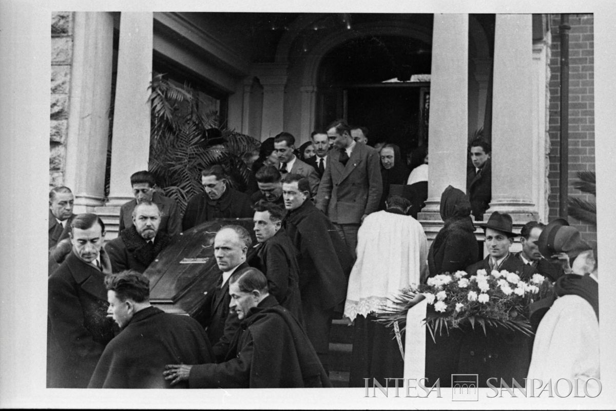 Funerali di Giuseppe Toeplitz, Sant'Ambrogio Olona, post 27 gennaio 1938 (fotografo sconosciuto)
