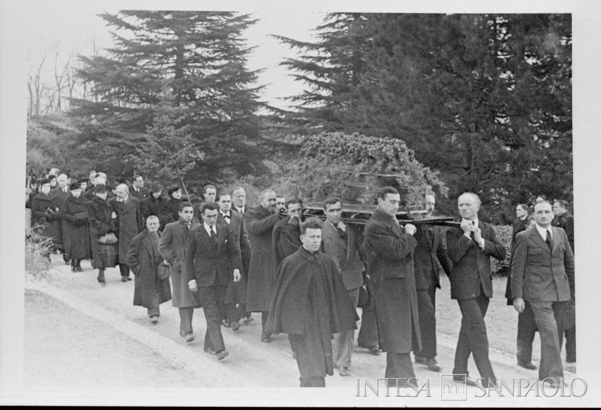 Funerali di Giuseppe Toeplitz, Sant'Ambrogio Olona, post 27 gennaio 1938 (fotografo sconosciuto)