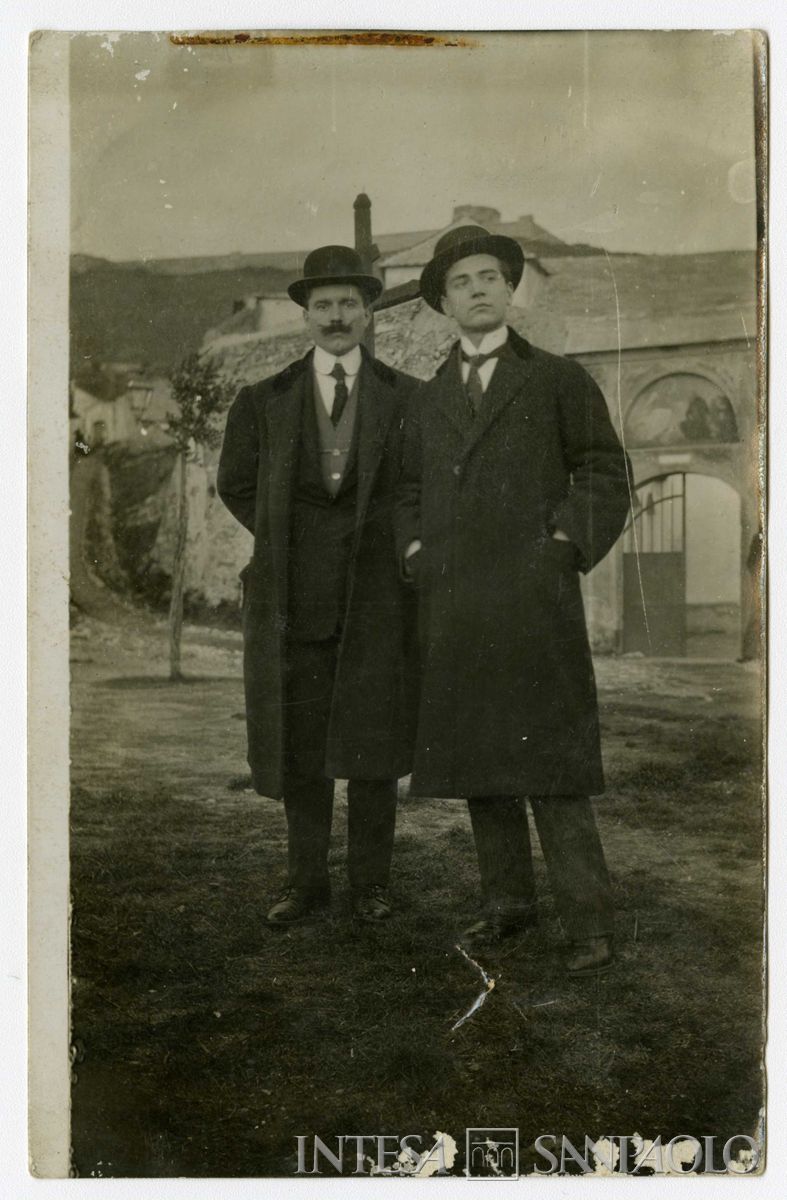 Mattioli matricolino a 17 anni, Genova, dicembre 1912 (fotografo sconosciuto)