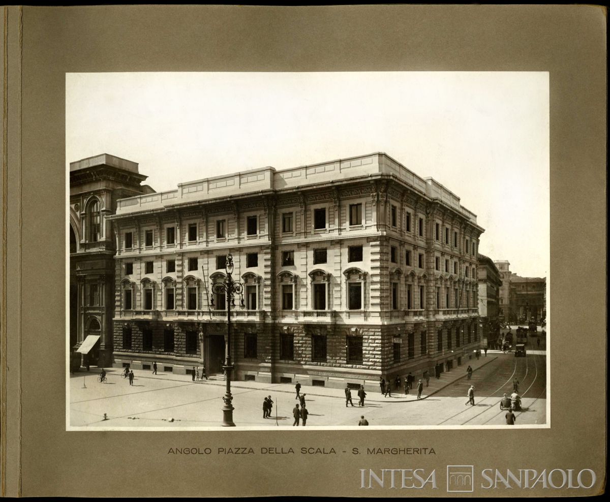 La Direzione Centrale Comit, Milano - piazza della Scala 3 ang. via S. Margherita (foto Vittorio Cicala)
