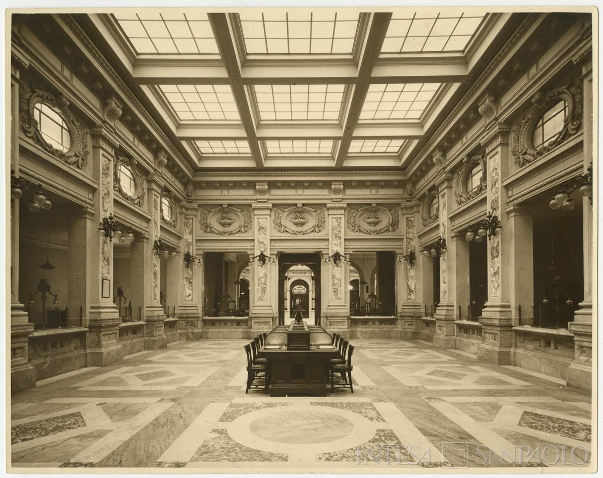 Palazzo di piazza della Scala 6, salone C, post 1945 (fotografo sconosciuto)