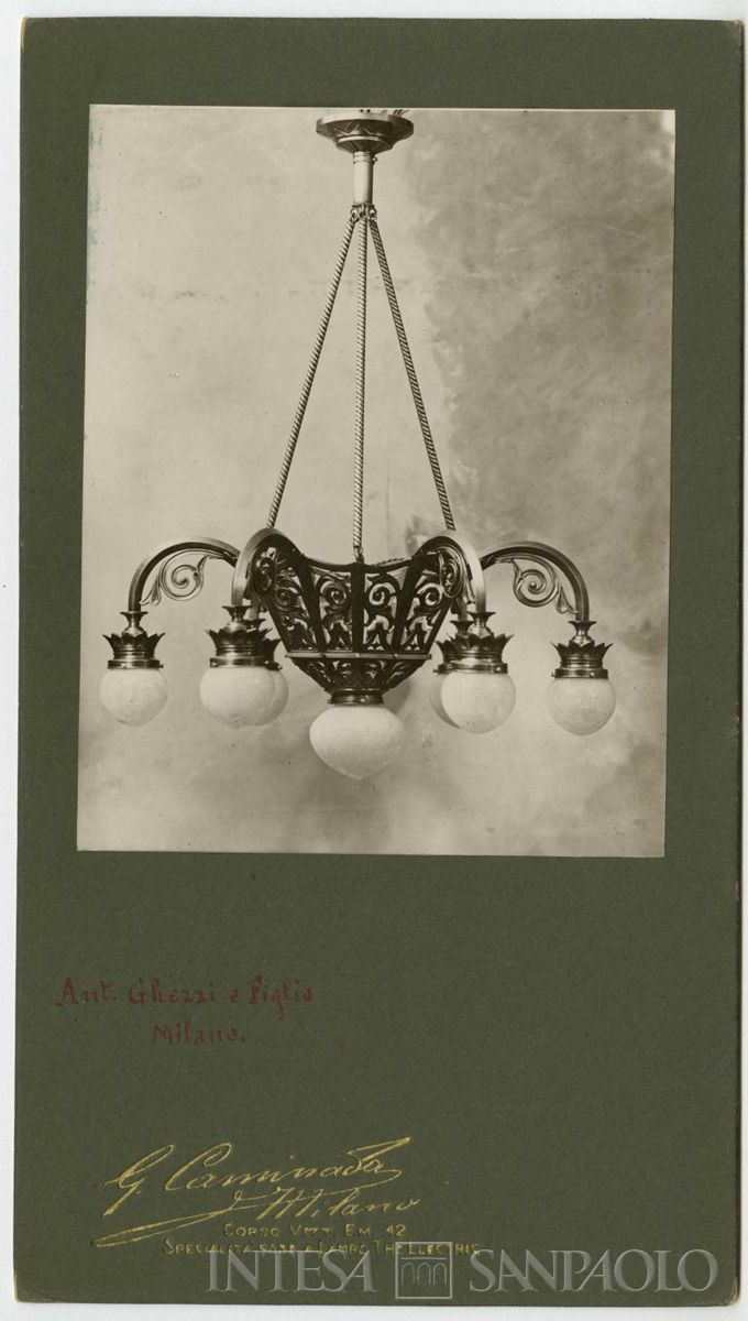 Palazzo di piazza della Scala 6, lampadario, primi del 1900 (G. Caminada)