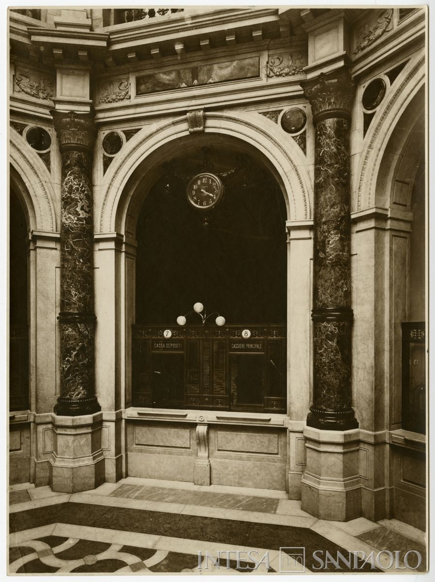 Palazzo di piazza della Scala 6, dettaglio sugli sportelli del salone A, 1911-1912 (Gigi Bassani)