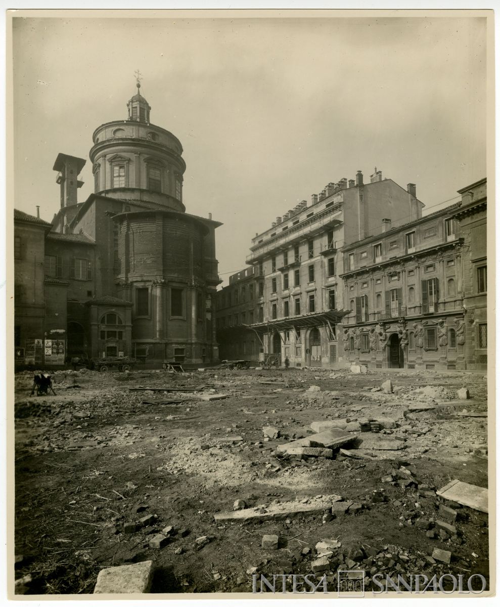 Milano, Via Case Rotte e via degli Omenoni, edifici preesistenti, 1925-1929 (fotografo sconosciuto)