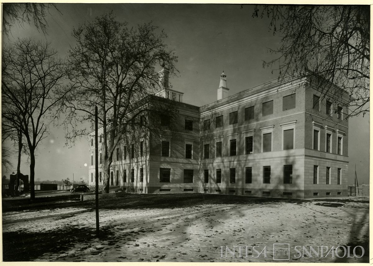 BCI, Parma: Centro Amministrativo Elettronico (CAE), 1940-1941 (foto di Libero Tosi)