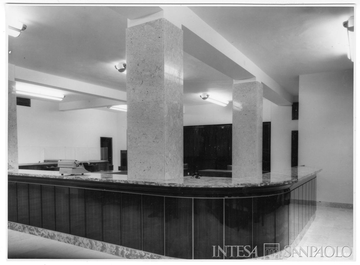 BCI, Cagliari: agenzia di città n. 1, Via Sonnino 192, ottobre 1960 (Foto Caboni)