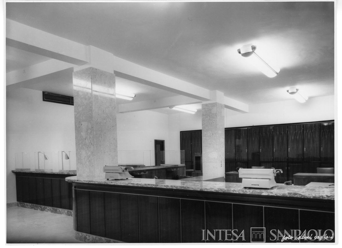 BCI, Cagliari: agenzia di città n. 1, Via Sonnino 192, ottobre 1960 (Foto Caboni)