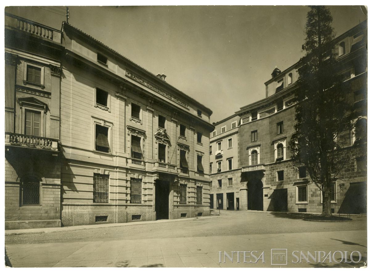 BCI, Bergamo: sede di Piazza Cavour 9, anni 1920-1930 (fotografo sconosciuto)
