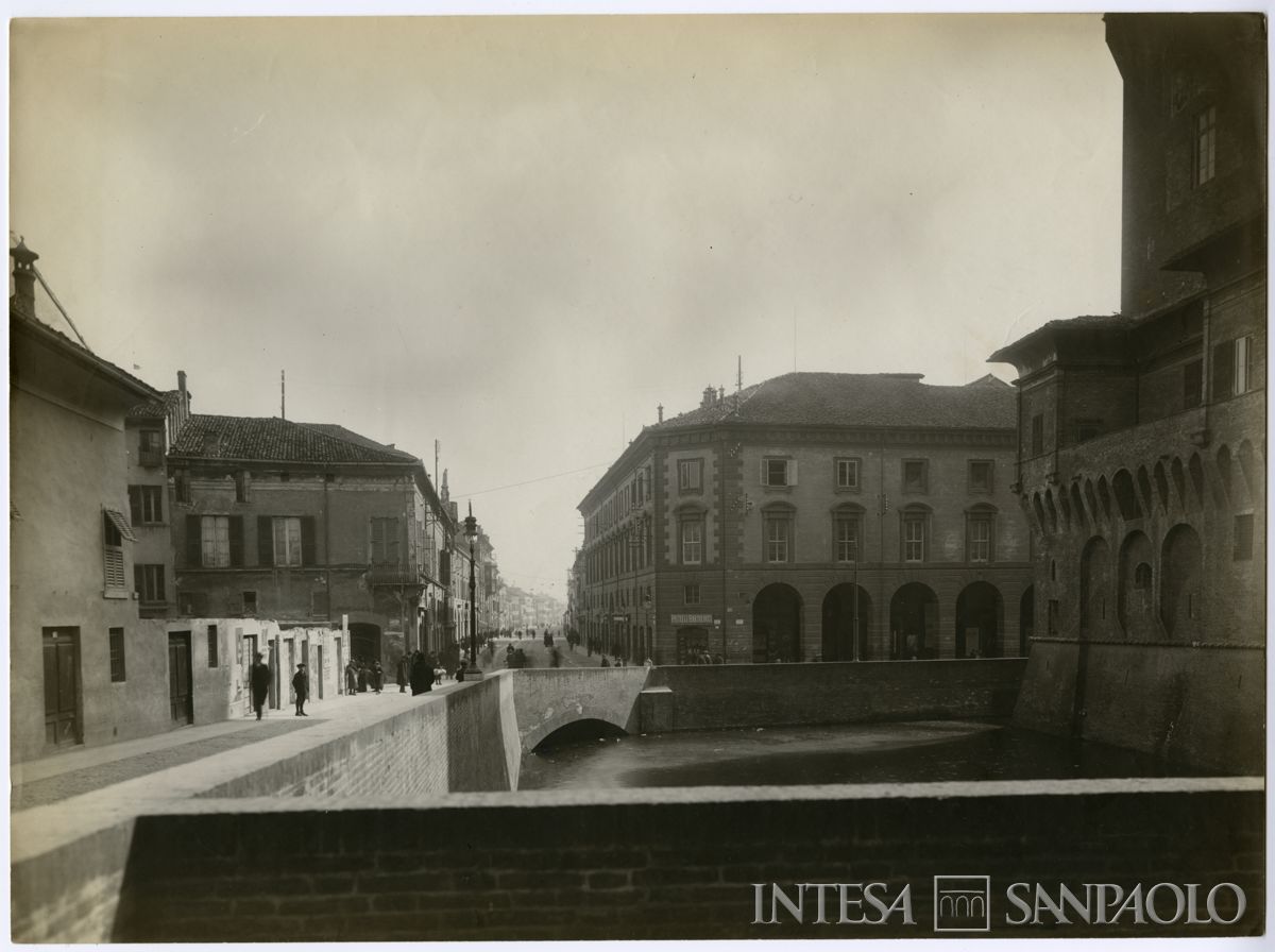 BCI, Ferrara: area prescelta per il progetto di filiale, in Largo Castello (già Salita al Castello), 1913-1914 (fotografo sconosciuto)