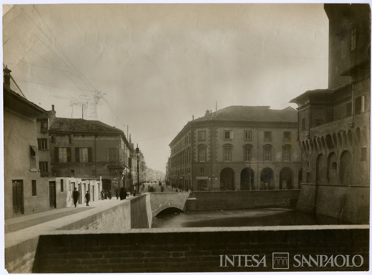 BCI, Ferrara: area prescelta per il progetto di filiale, in Largo Castello (già Salita al Castello), 1913-1914 (fotografo sconosciuto)