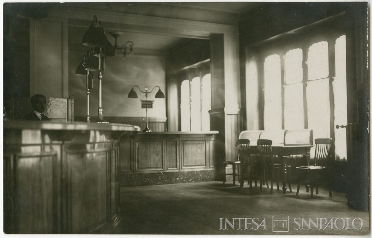 BCI, Mantova: succursale di Via Magistrato angolo Via Cesare Battisti, dicembre 1924 (fotografo sconosciuto)