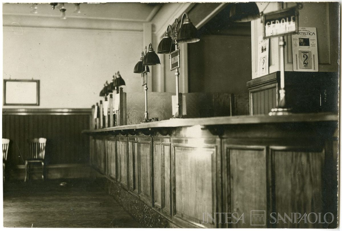 BCI, Mantova: succursale di Via Magistrato angolo Via Cesare Battisti, dicembre 1924 (fotografo sconosciuto)