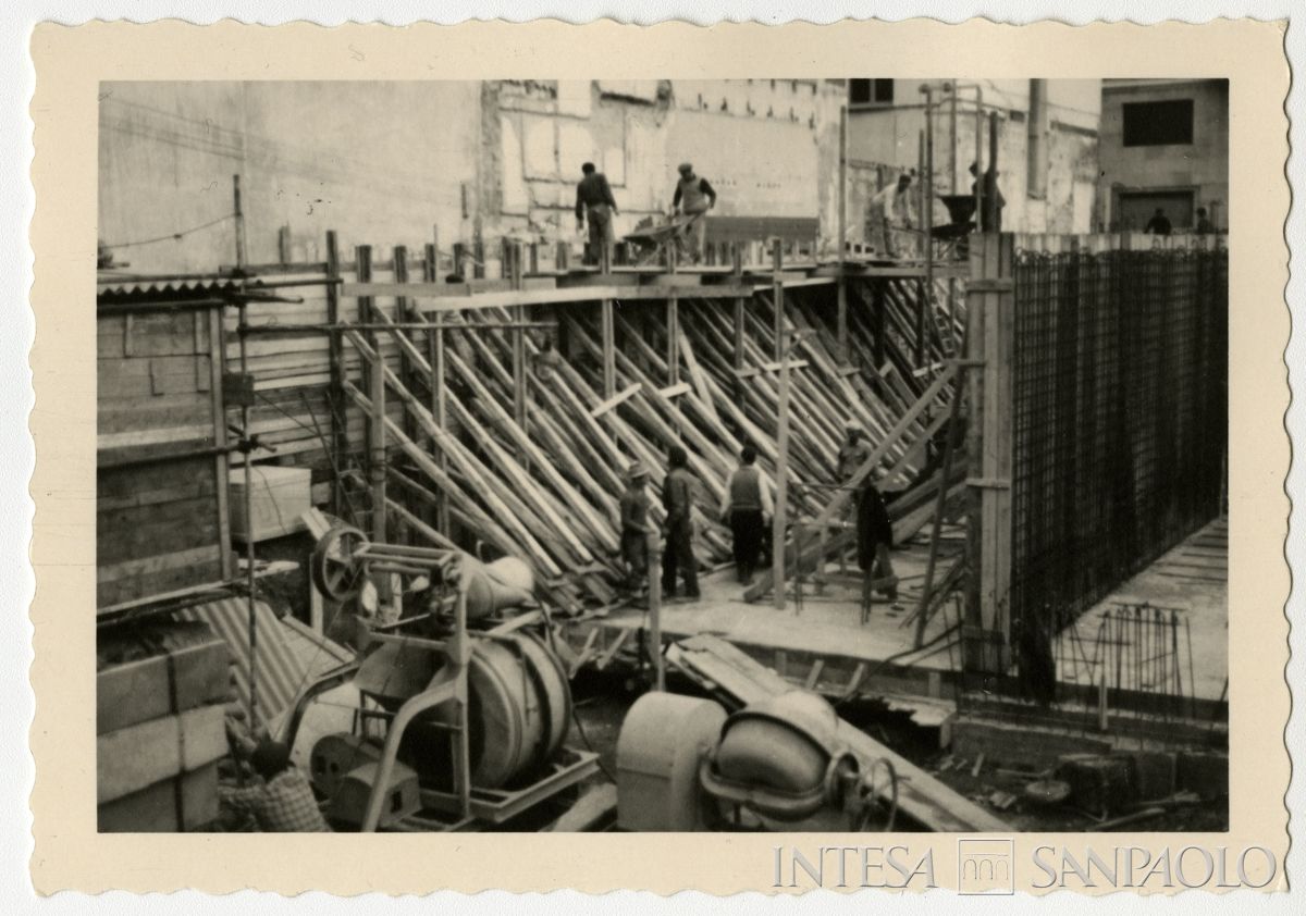 BCI, Palermo: sede di via Mariano Stabile 150-152, settembre 1962 - giugno 1963 (fotografia di Randazzo)