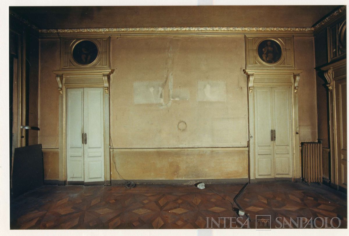 BCI, Torino, Palazzo Pallavicini Mossi, via Santa Teresa 9-11: interni prima dei lavori di ristrutturazione, anni 1980 - 1990 (fotografo sconosciuto)