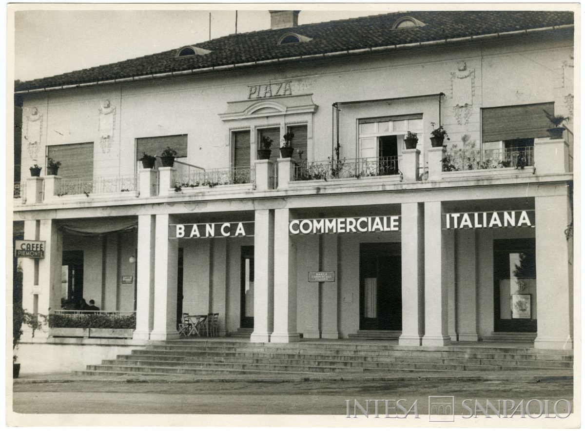 BCI, Abbazia: agenzia di Corso Vittorio Emanuele III, 1938 (fotografo sconosciuto)