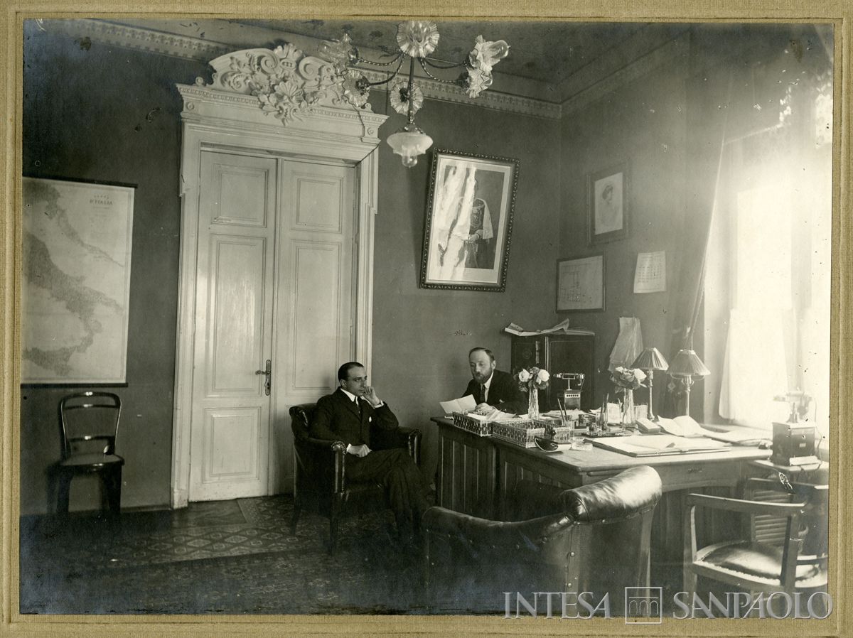 Banca Commerciale Italiana e Romena, Braila: succursale di Strada Vapoarelor 17, 1921 ca. (fotografo sconosciuto)