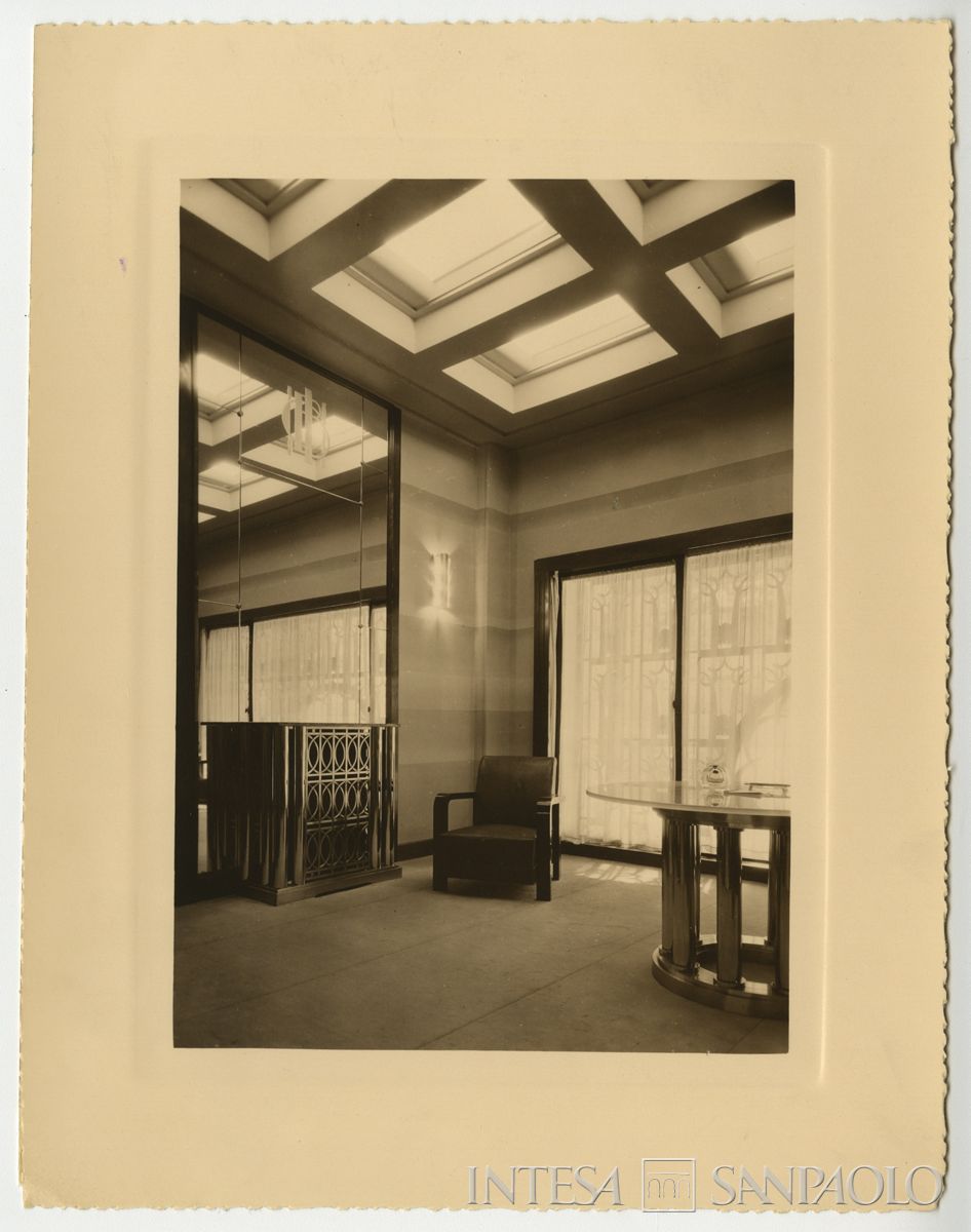 Banca Commerciale Italiana (France), Nizza: filiale di Avenue de la Victoire 10, 1932 ca. (foto di Delahaye, A.)