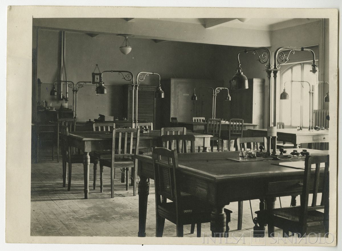 Banca Commerciale Italiana (France), Nizza: filiale di Avenue de la Victoire 10, post 1920 (fotografo sconosciuto)