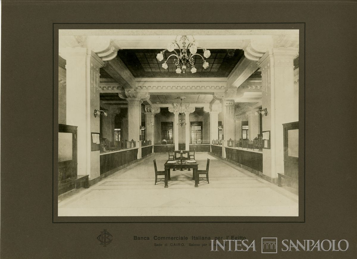 Banca Commerciale Italiana per l'Egitto, Il Cairo: sede di Sharia el Manakh 23-25, 1924-1928 (fotografo sconosciuto)