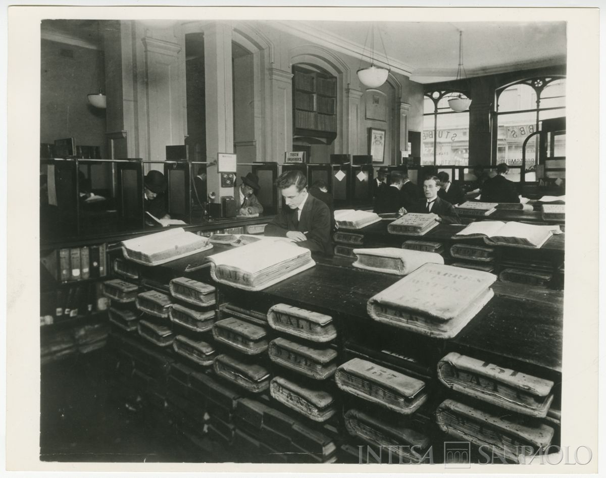 Stubbs Weekly Gazette, Londra: stabile di Gresham Street, anni 1920 (fotografo sconosciuto)