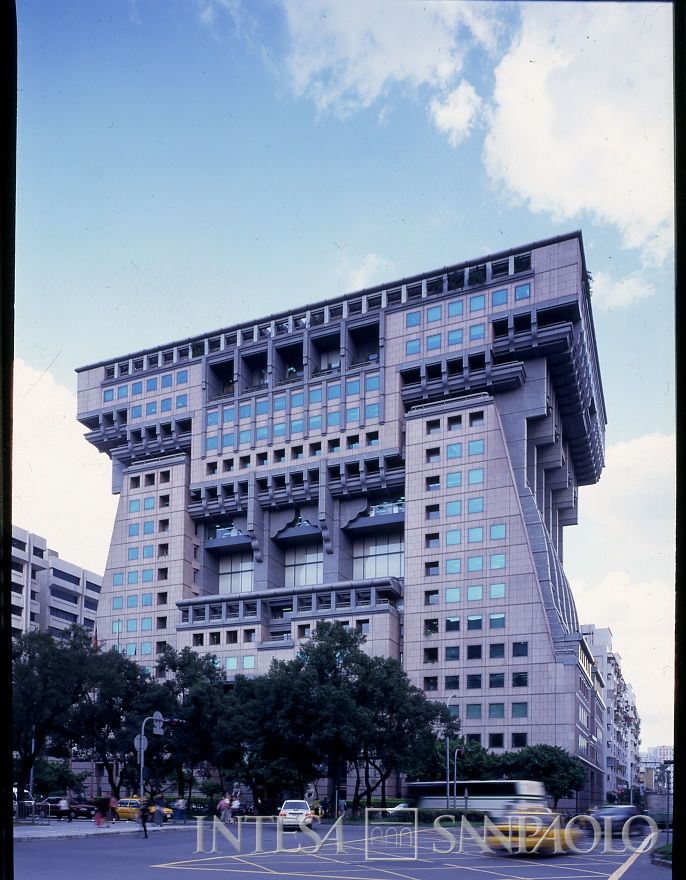 BCI, Taipei: ufficio di rappresentanza di Hung Kuo Building, 167 Tun Hua North Road, 1992-1998 (foto di Foci Design)