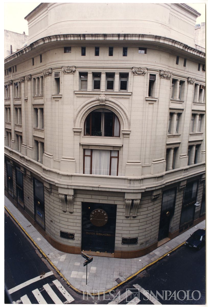 Banco Sudameris, Buenos Aires: sede di Tte. Gral. Perón 500, 1995-1997 (fotografo sconosciuto)
