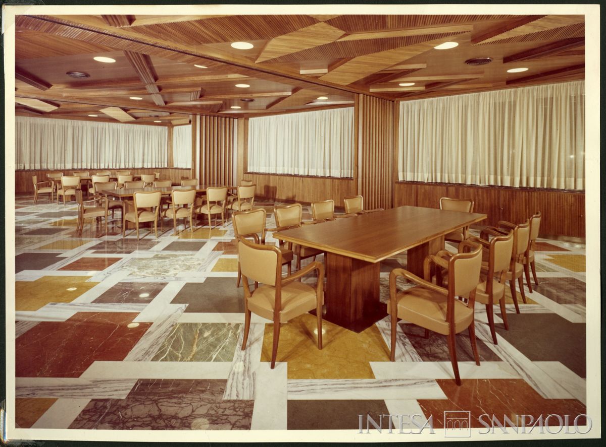 Sede di Milano in largo Belotti - piazza Ferrari, sala delle riunioni, febbraio 1966 (Publifoto)