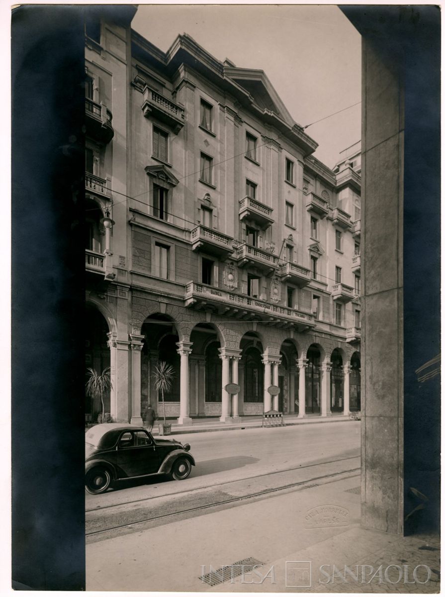 BCI, Varese: succursale di Via Verbano 5, 1930-1938 (foto Alfredo Morbelli)