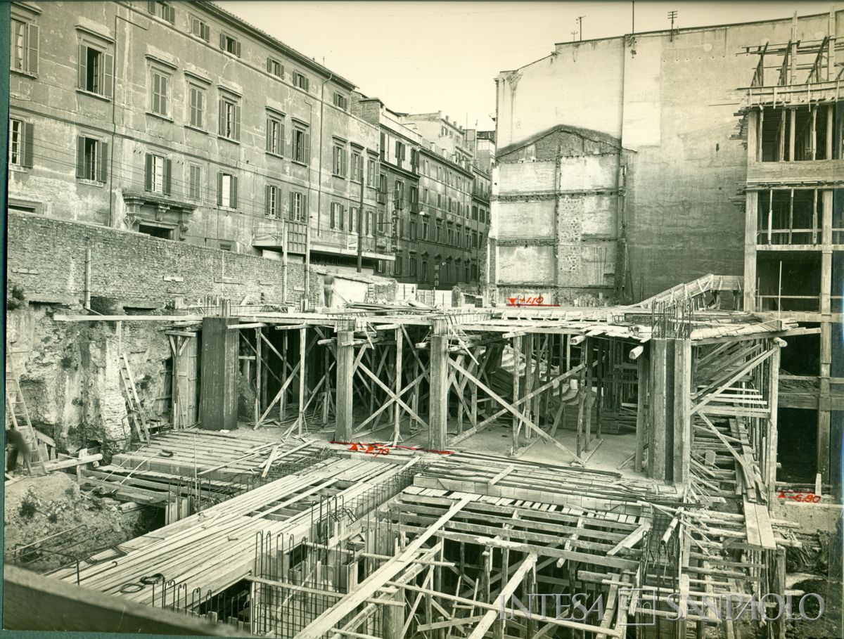 Roma, via IV Fontane, costruzione, tra il 1951 e il 1954 (prima parte della panoramica) (fotografo sconosciuto)