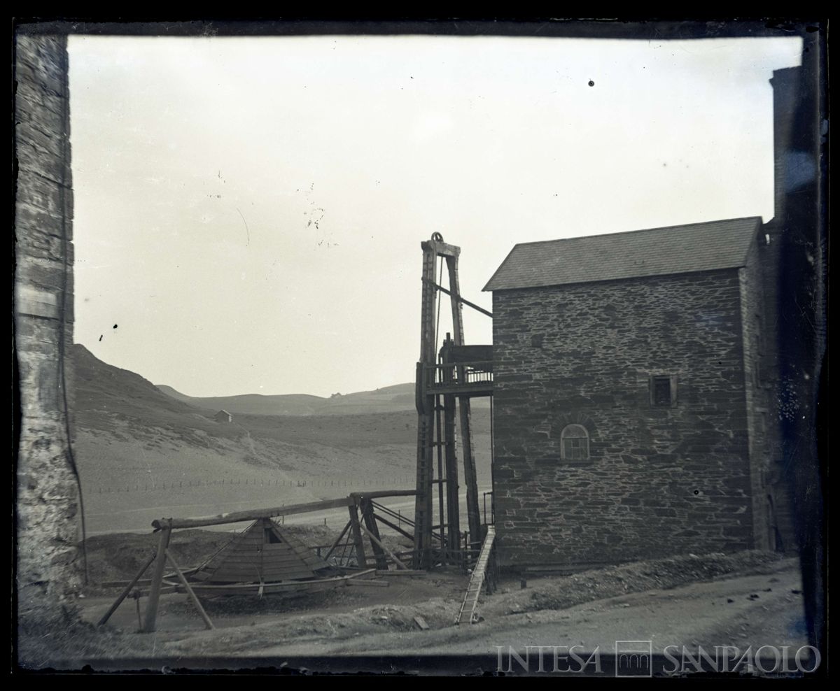 Miniera di Frongoch: pozzo delle pompe, 1898-1901 (Bernardino Nogara)
