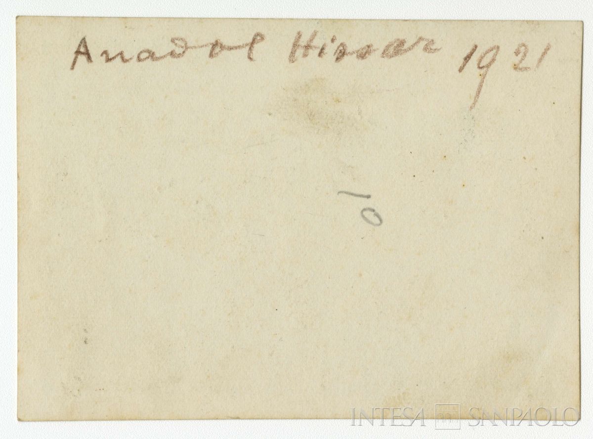 Bernardino Nogara con un mercante su strada nei pressi di Anadolu Hisari, 1921 (fotografo sconosciuto), verso