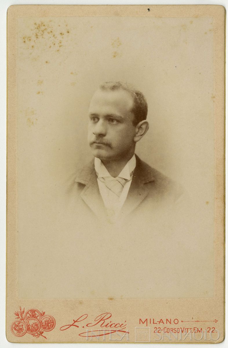 Bernardino Nogara ritratto in studio fotografico, 1895 circa (Leone Ricci)