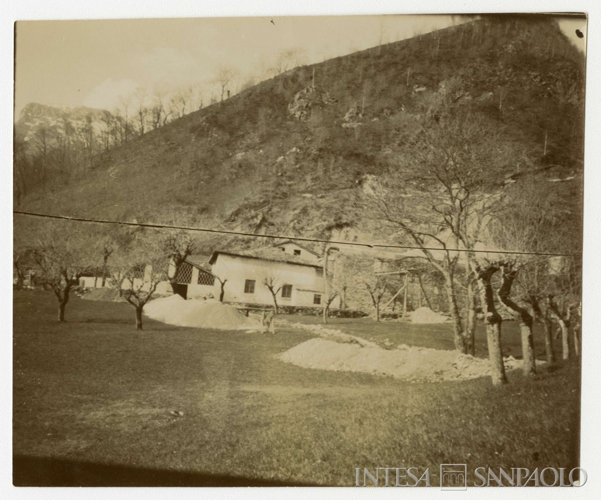 Paesaggio non identificato, 1896-1900 (fotografo sconosciuto)