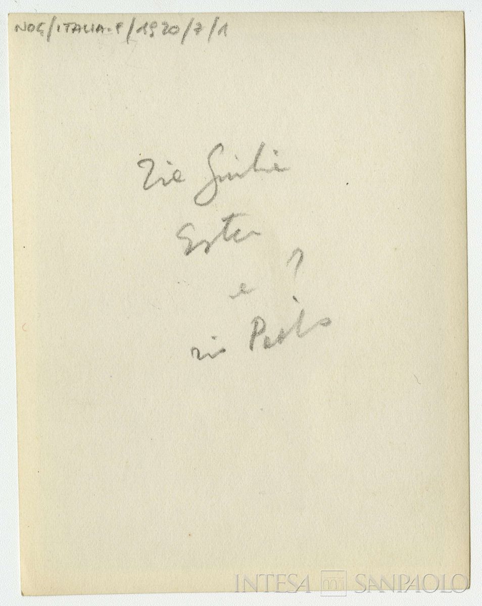 Nogara Ester con Giulia, Paolo e ragazza non identificata in montagna, anni 1920 (fotografo sconosciuto), verso